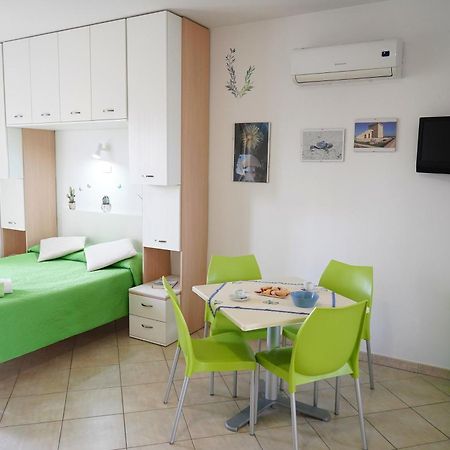 Dolly Monolocali Apartment Porto Cesareo Exterior foto